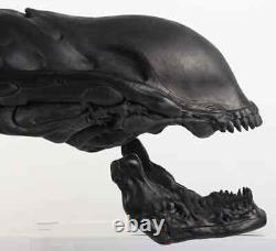 ALIEN movie prop xenomorph HEAD aliens H. R. GIGER Sci-fi horror Production used