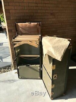 Antique Hartmann Steamer Cushion Top Movie Prop Travel Wardrobe Trunk