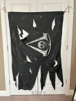 Assassin's Creed Movie Prop Sample Submission Black Flag with Logo 64 x 43
