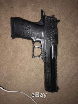 Deadpool screen used pistol Beretta screen worn original movie prop wardrobe Gun