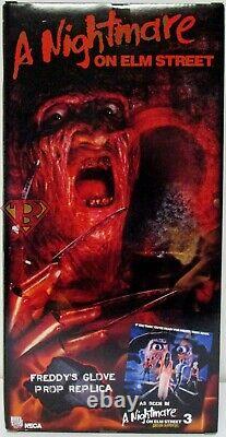 FREDDY KRUEGER GLOVE A Nightmare on Elm St 3 1987 Movie Prop Replica Neca 2020