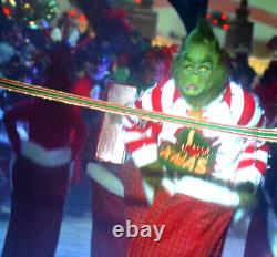 GRINCH PROP Rare Screen Used Hero SANTA BAG Race, COA UNIVERSAL, Jim Carrey