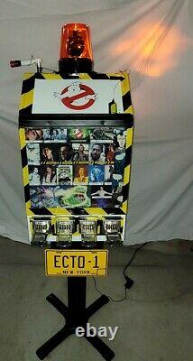 Ghostbusters Ecto 1 Card Vending Machine / Siren? Lights and Ecto-1 Sound