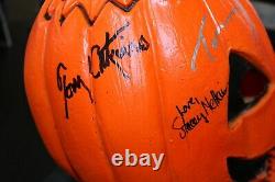 Halloween III Silver Shamrock AUTOGRAPHED Mask with Stand and JSA COA