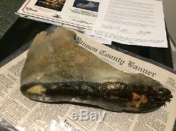 Jeepers Creepers Original Screen Used Monster Foot & Newspaper Movie Prop WithCOA