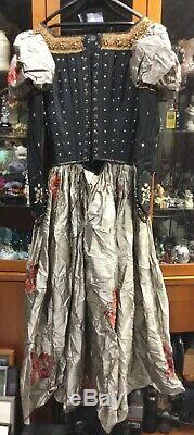 Legend Of The Seeker S2E13 Zedd's Screen Used Movie Prop Aunt Costume withCoA