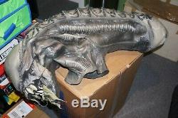 Original ALIENS PROP MASK, feet. Hands, C. P. Distortions Unlimited 1991 Movie NEW