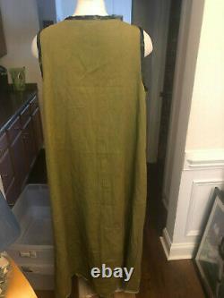 Original Studio Movie Prop Planet Of The Apes With Coa Ape Gown Green