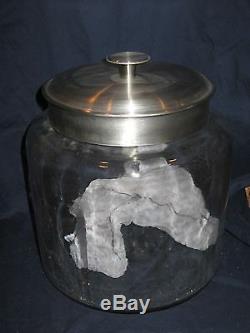 PACIFIC RIM Large Kaiju Jar (Hannibal Chau/Ron Perlman) ORIGINAL Movie PropABOU