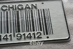 ROBOCOP PROP Michigan License Plates Matching Pair 6000 SUX WoW LQQK! READ