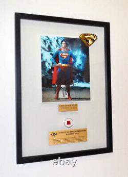 Superman CHRISTOPHER REEVE Signed Autograph, PIECE of CAPE, FRAME, COA UACC, DVD