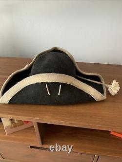 The Patriot Movie British Soldier Tricorn Hat Screen Used Prop with COA