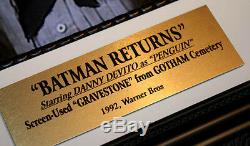Wow! BATMAN PROP Tombstone, DANNY DEVITO Signed, COA, UACC, DVD, Frame + Easel