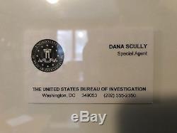 X-Files Mulder & Scully Business Cards. Movie prop authentic original cards rare